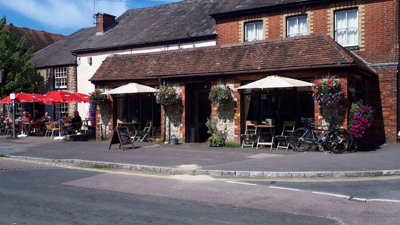 Paint with Andrea, 2nd December 2025 Rowland's Castle - Image 2